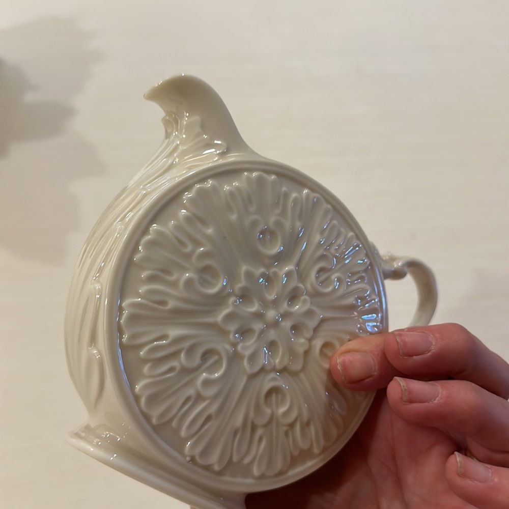 Lenox Pitcher - Picture 6 of 7